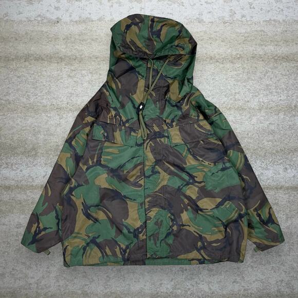 Vintage Military Camo Jacket Water Proof Hooded Woodland Full Zip 90s - Picture 1 of 4
